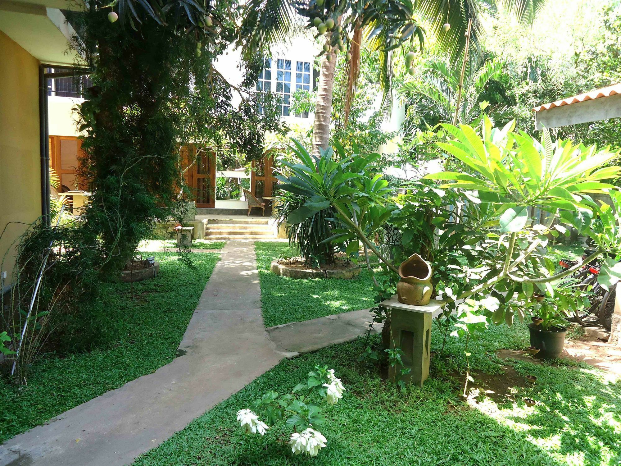 Gomez Place Negombo Luaran gambar